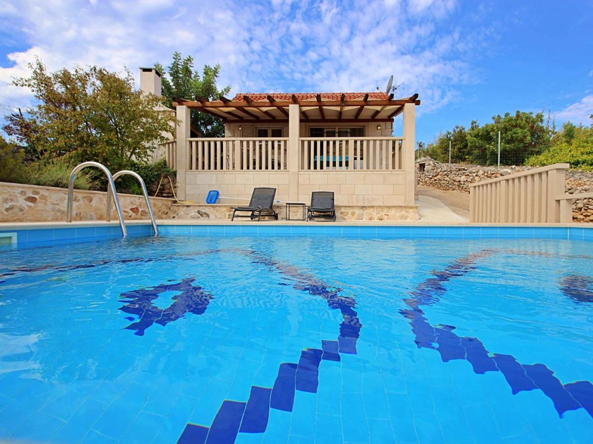 Holiday Home Villa Tonka By Interhome Sutivan Luaran gambar